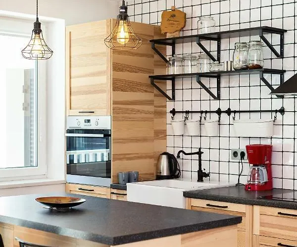 Botanic Gardens With Free Garage By Renters Wrocław