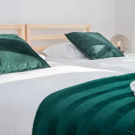 Botanic Gardens Apartment In Wroclaw By Noclegi Renters Wrocław